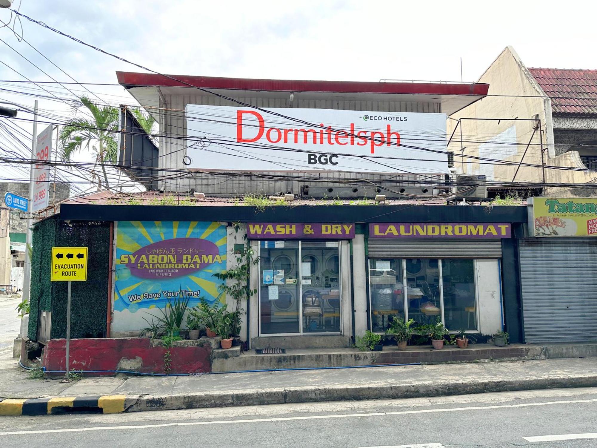 Dormitelsph Bgc Hotel Makati City Екстериор снимка